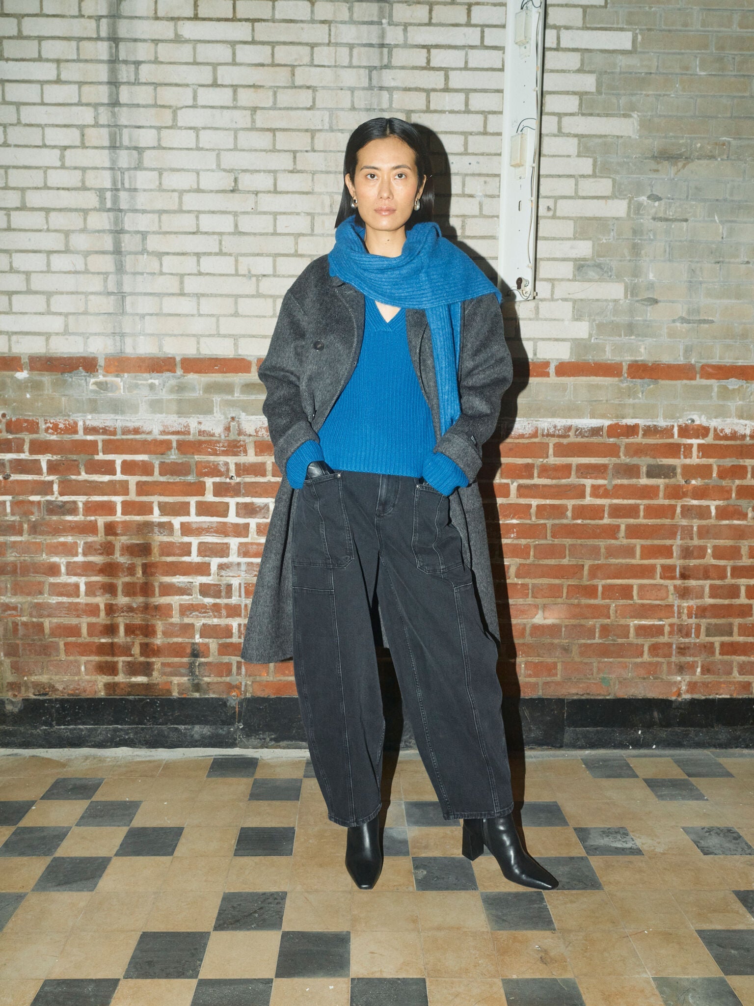 Modelshot / Blue Lolite / Detail